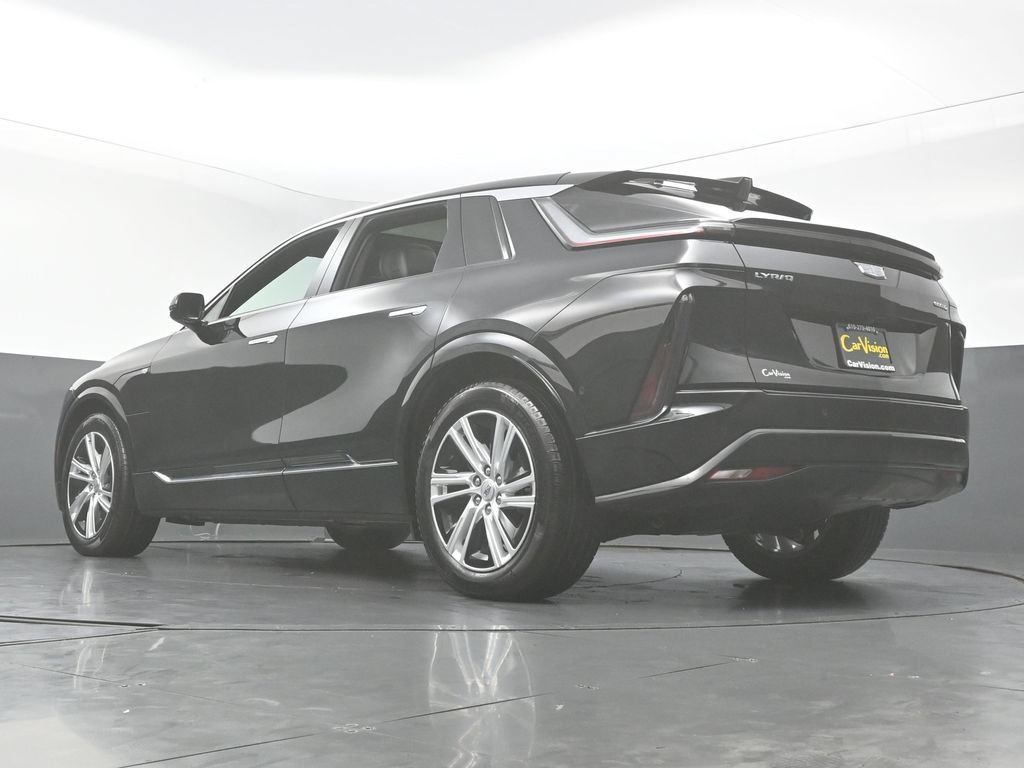 Used 2024 Cadillac Lyriq Tech w/ Driver Assist Package AWD/4WD image 38