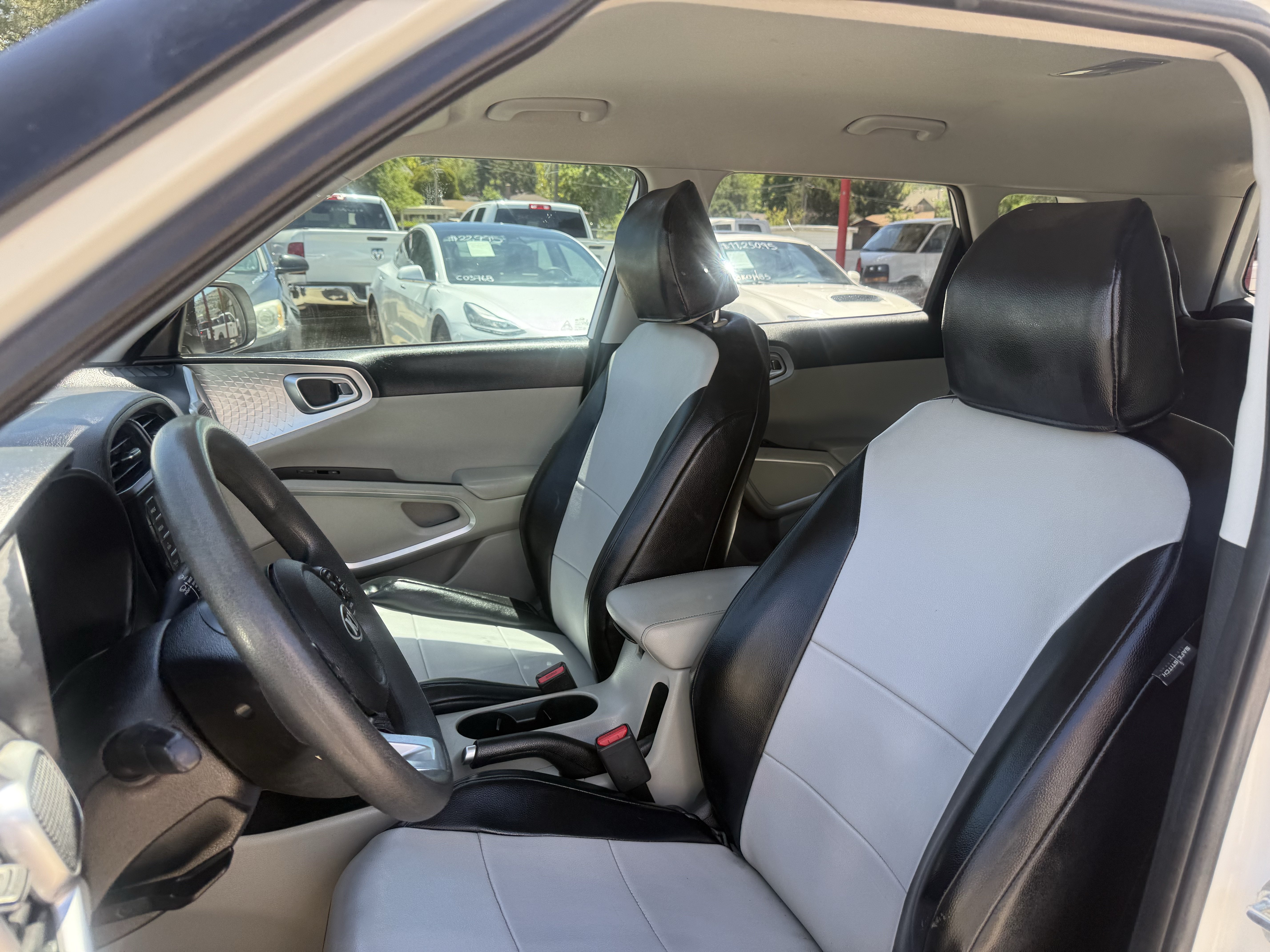 Used 2021 Kia Soul LX FWD image 25