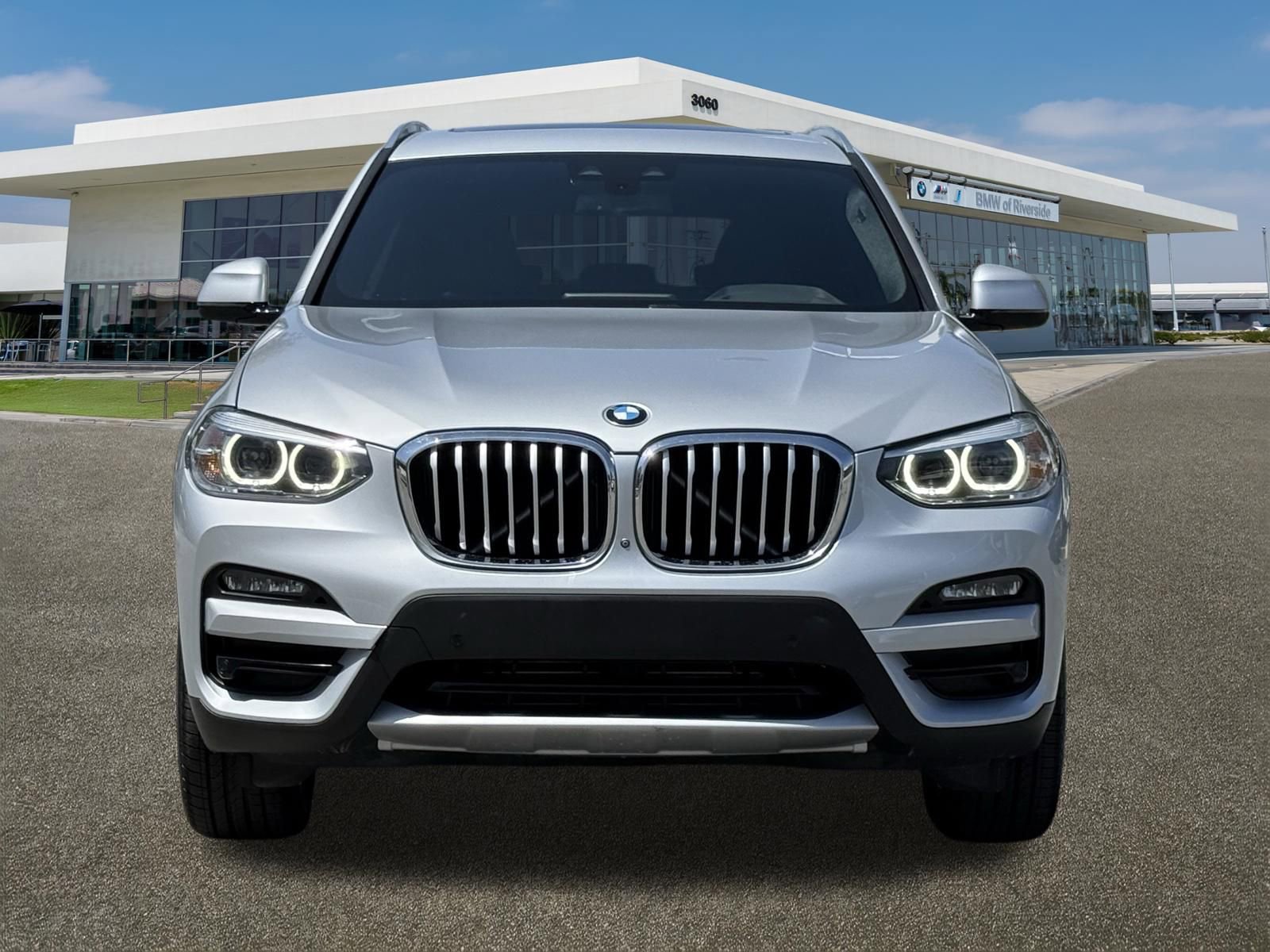 Used 2021 BMW X3 xDrive30i w/ Premium Package AWD/4WD image 3