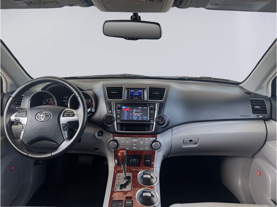 Used 2013 Toyota Highlander Limited FWD image 24