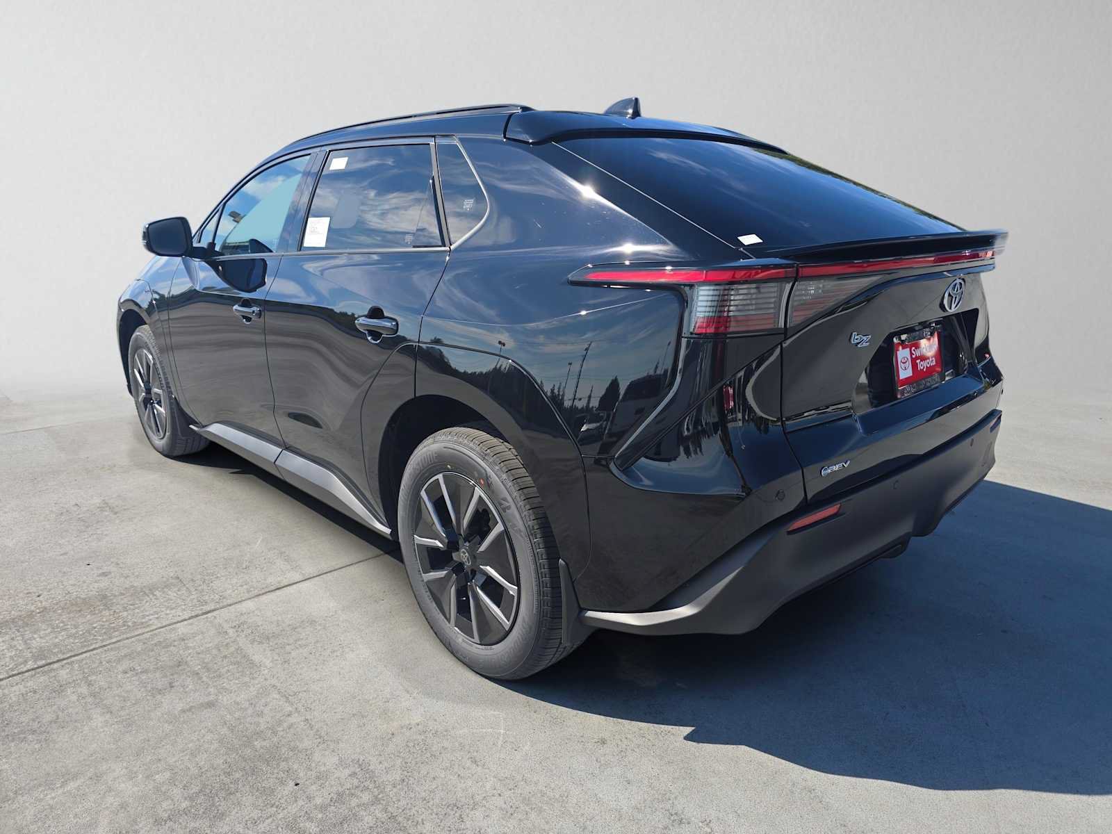 New 2026 Toyota bZ FWD image 5