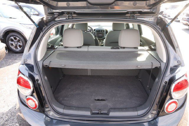 Used 2015 Chevrolet Sonic LT w/ Fun and Sun Package FWD image 7