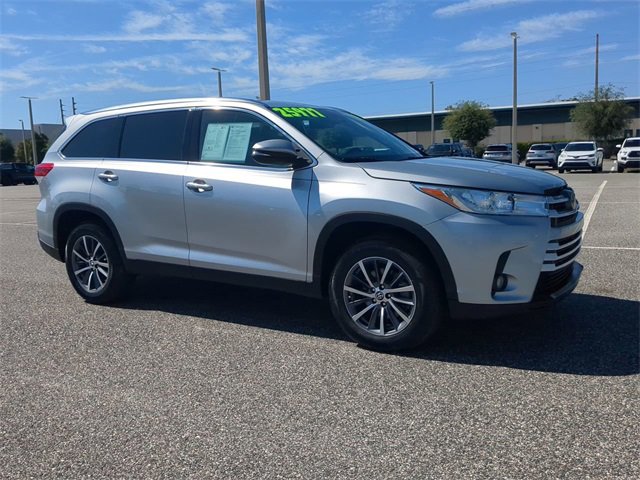 Certified 2019 Toyota Highlander XLE