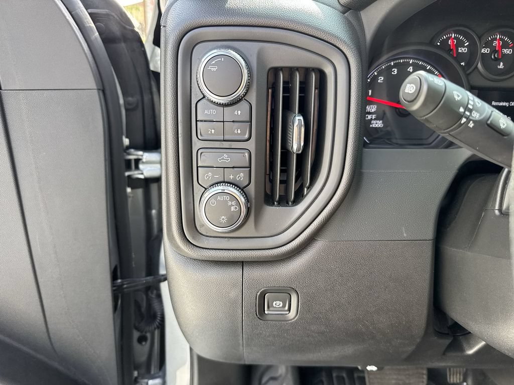 Used 2024 GMC Sierra 1500 Pro w/ Pro Value Package AWD/4WD image 51
