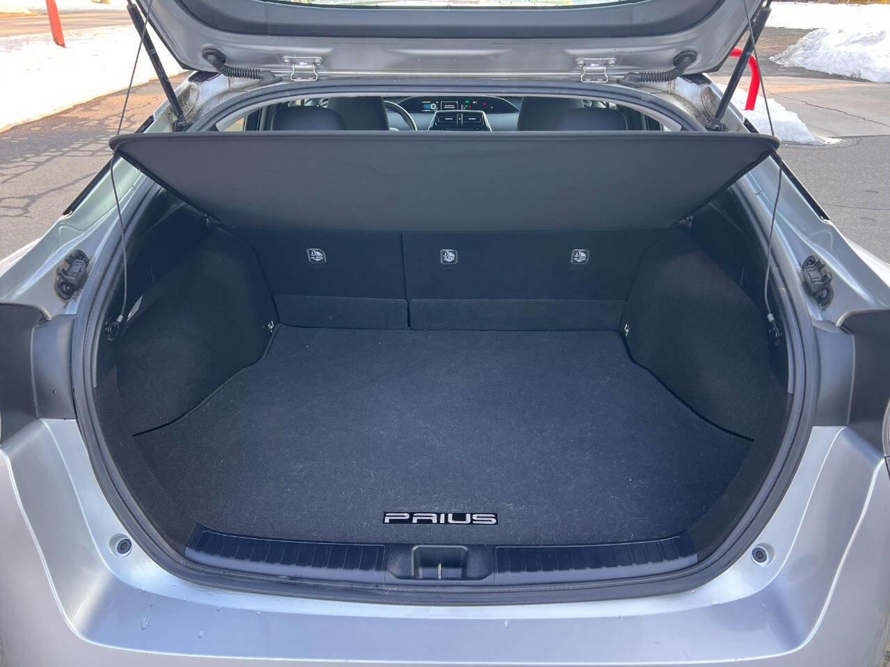 Used 2016 Toyota Prius Two image 38