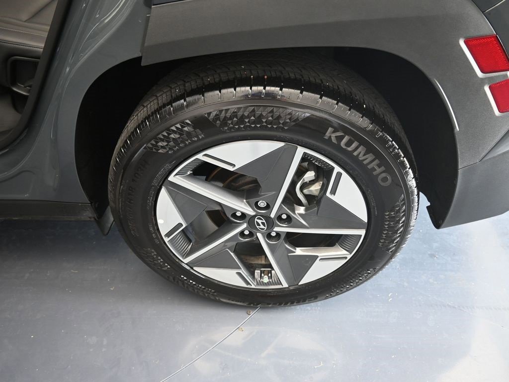 Used 2025 Hyundai Tucson SEL image 24