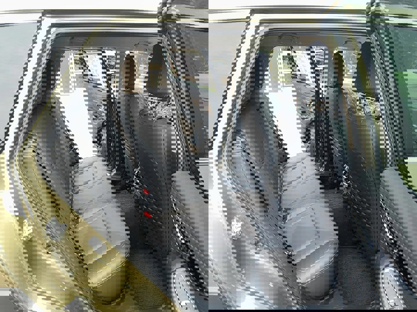 Certified 2023 Subaru Outback Limited w/ Popular Package #2 image 17