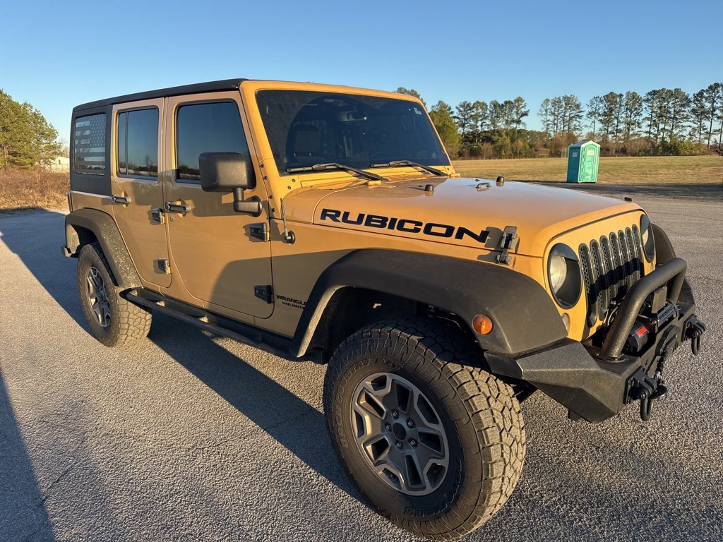 Used 2014 Jeep Wrangler Unlimited Rubicon w/ Max Tow Package image 5