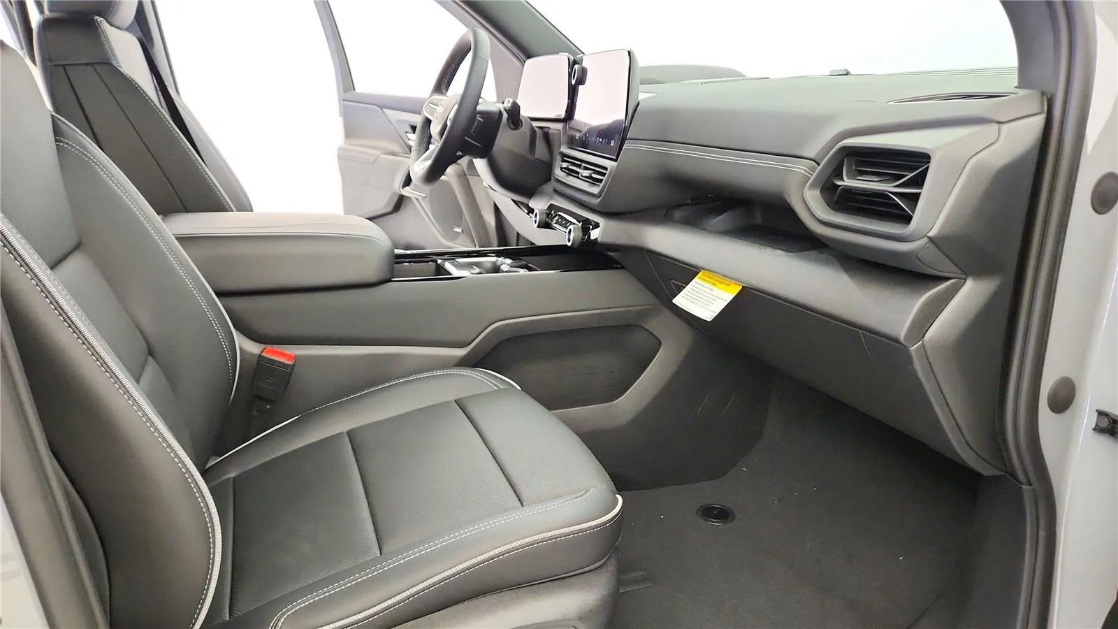 New 2026 Chevrolet Silverado EV LT w/ Plus Package image 31