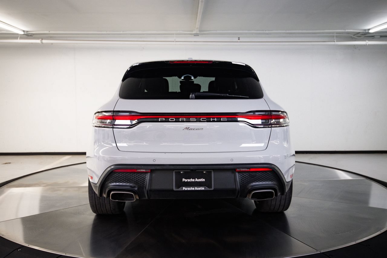 Certified 2023 Porsche Macan AWD/4WD image 6