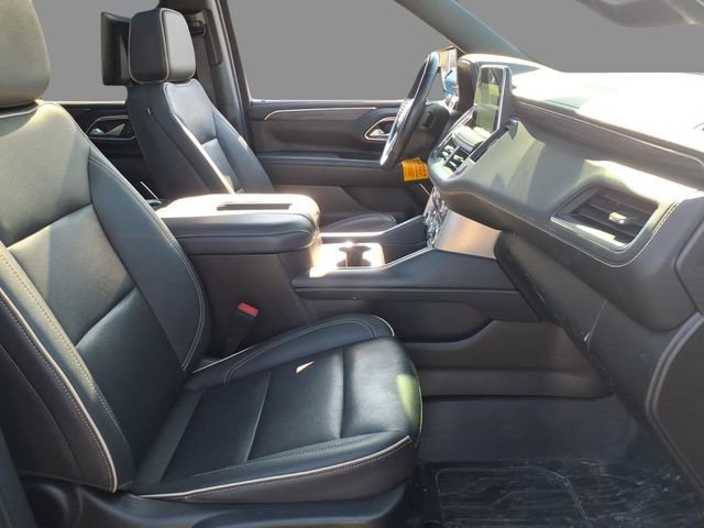 Used 2022 GMC Yukon SLT w/ SLT Premium Package image 15