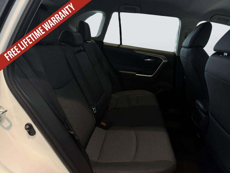 Used 2024 Toyota RAV4 XLE AWD/4WD image 32