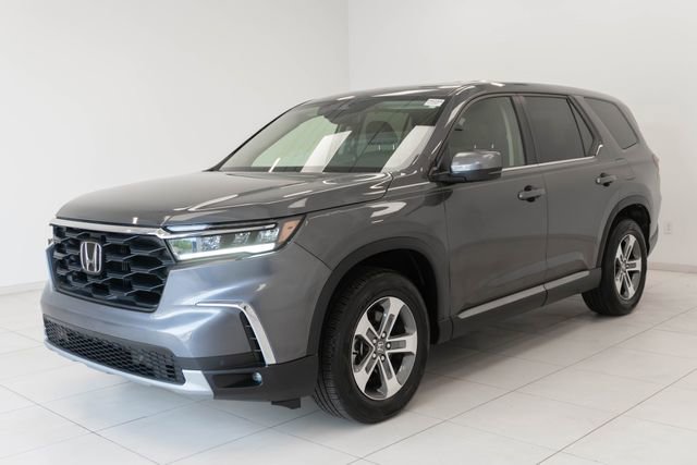 Used 2025 Honda Pilot EX-L image 6