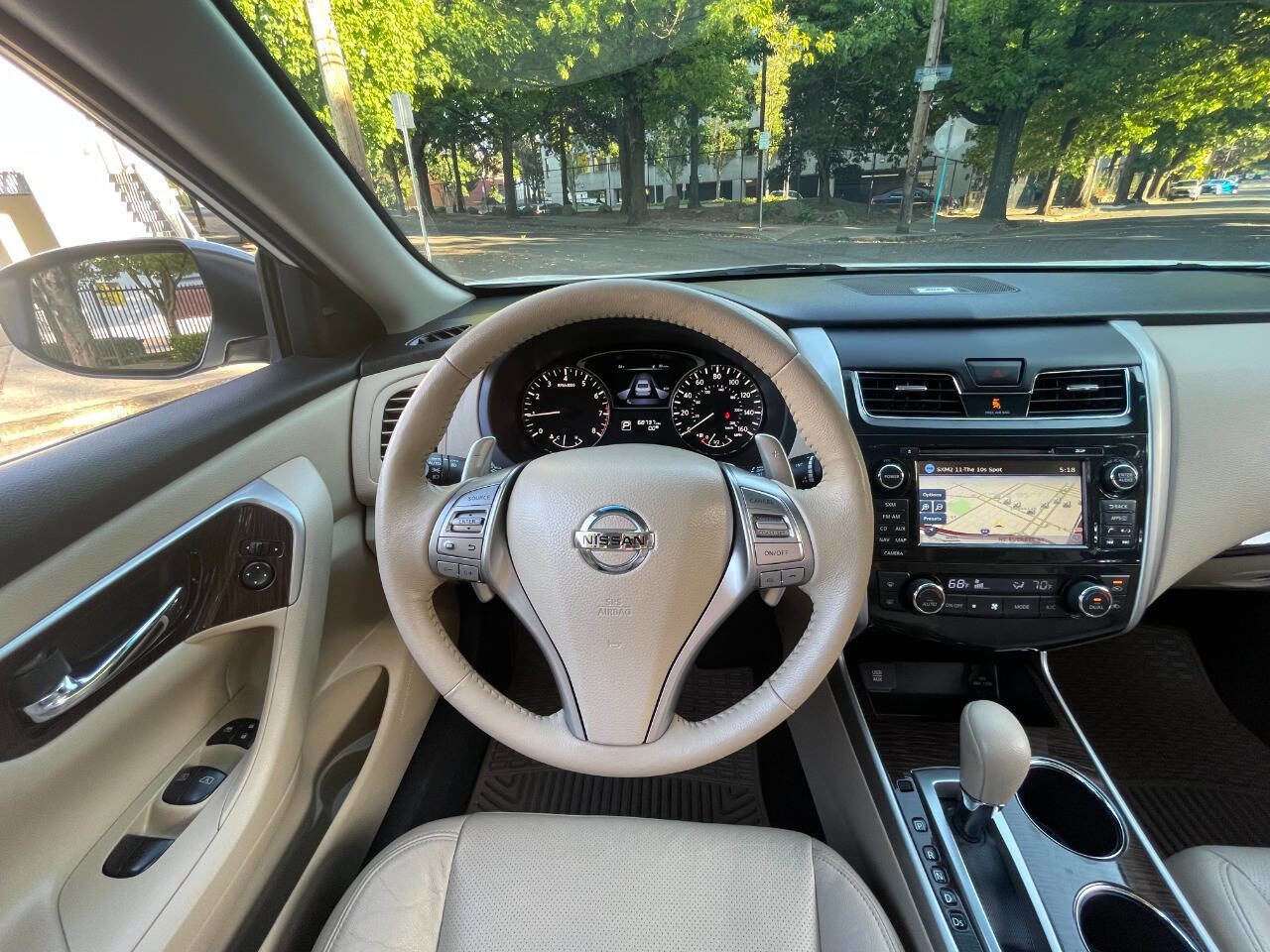 Used 2015 Nissan Altima 3.5 SL image 17