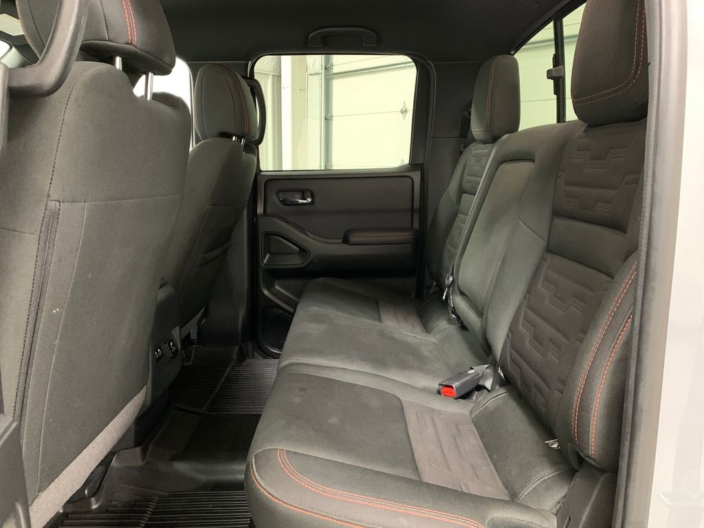 Used 2023 Nissan Frontier PRO-4X w/ Pro Convenience Package image 18