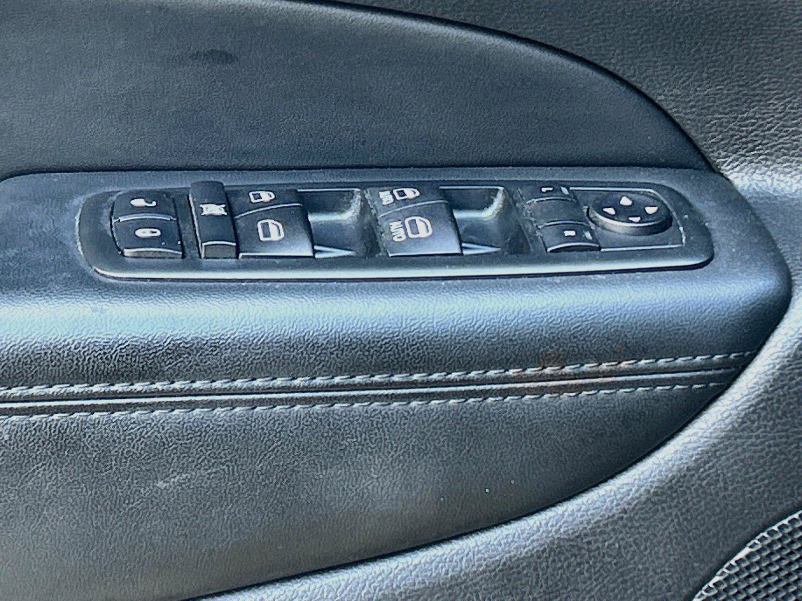 Used 2020 Jeep Grand Cherokee Limited w/ Luxury Group II RWD image 25