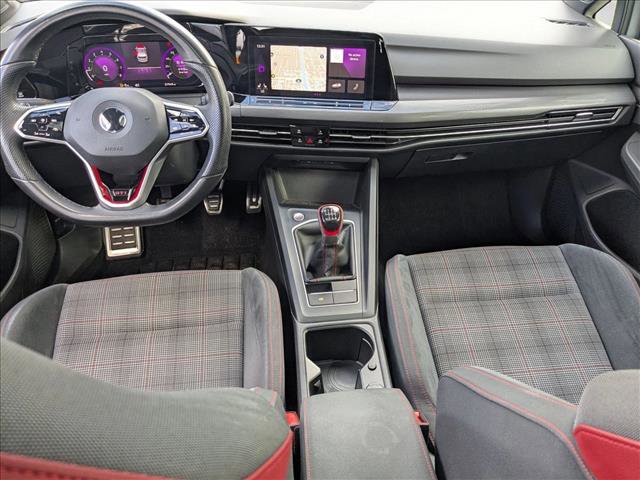 Used 2022 Volkswagen GTI SE image 17