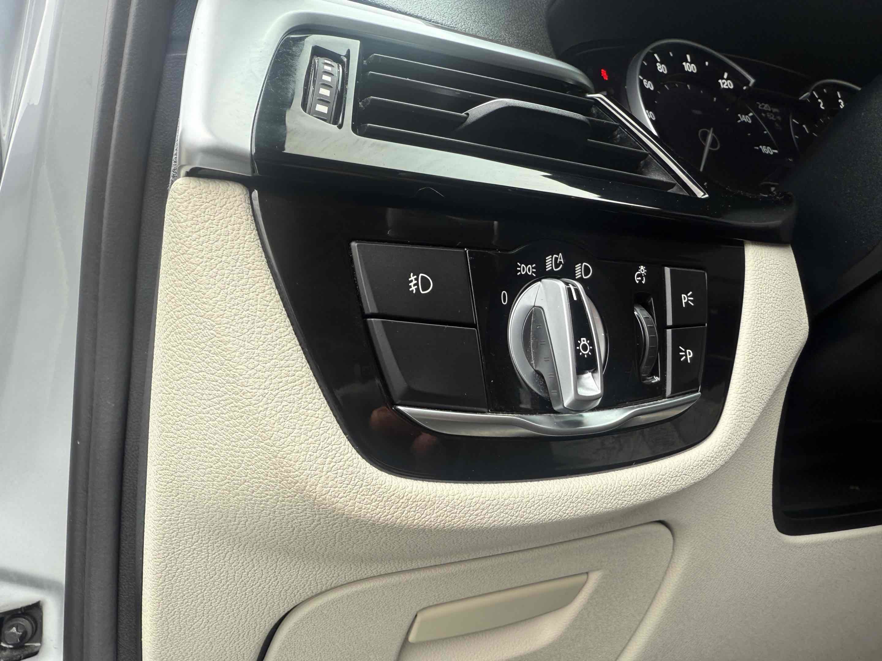 Used 2017 BMW 540i image 33