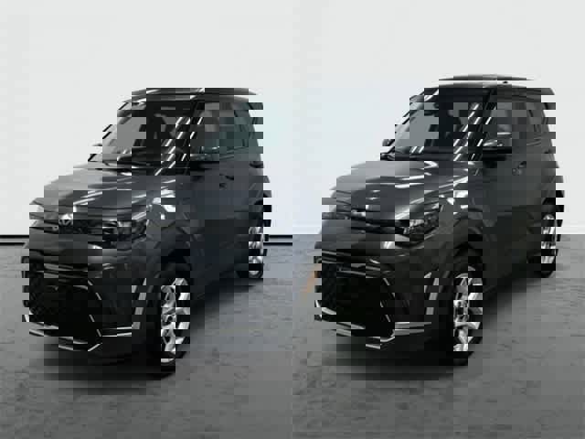 Used 2023 Kia Soul LX w/ Option Group 015