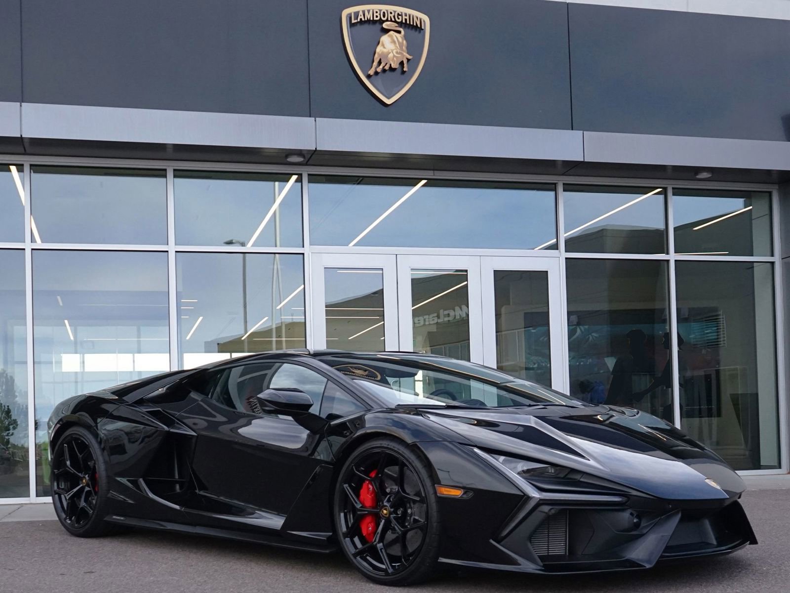 Used 2024 Lamborghini Revuelto