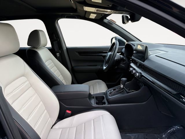 Used 2025 Honda CR-V Sport Touring image 14