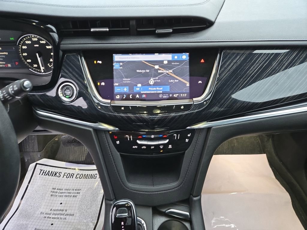 Certified 2024 Cadillac XT6 Premium Luxury image 20