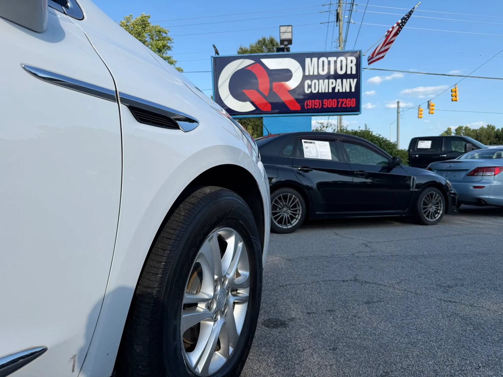 Used 2019 Buick Enclave Essence FWD image 37
