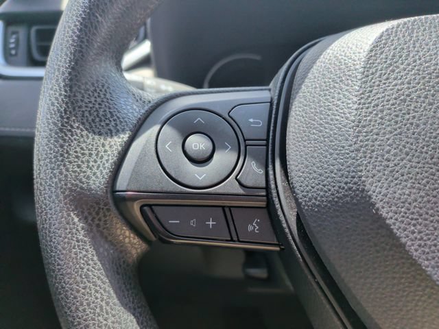 Used 2023 Toyota RAV4 LE AWD/4WD image 19