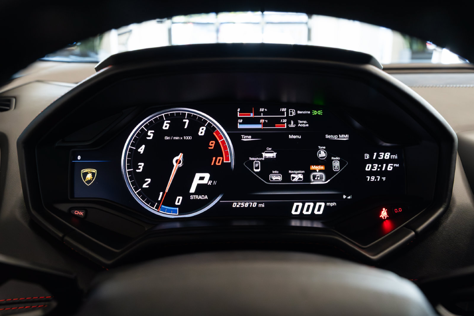 Used 2017 Lamborghini Huracan LP 580-2 RWD image 11