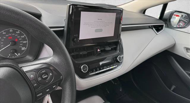 Used 2023 Toyota Corolla LE FWD image 13