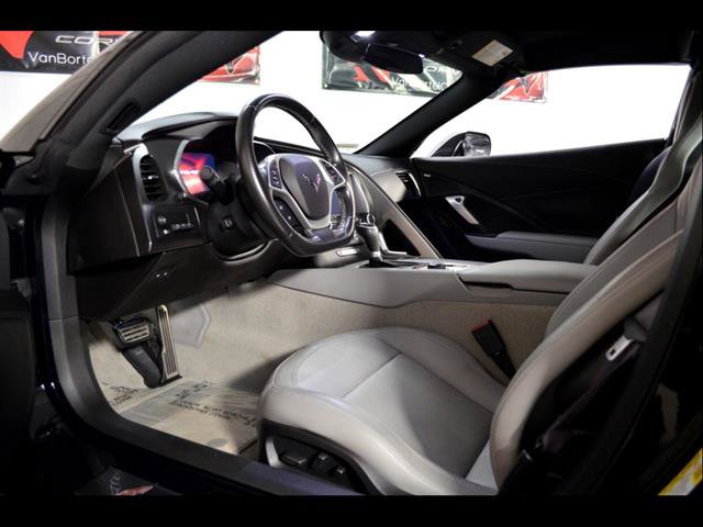 Used 2017 Chevrolet Corvette Stingray Coupe image 10