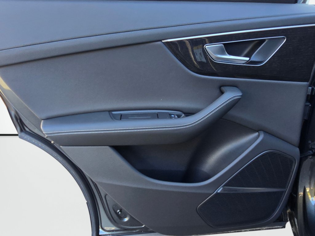 New 2027 Audi Q8 Prestige AWD/4WD image 20