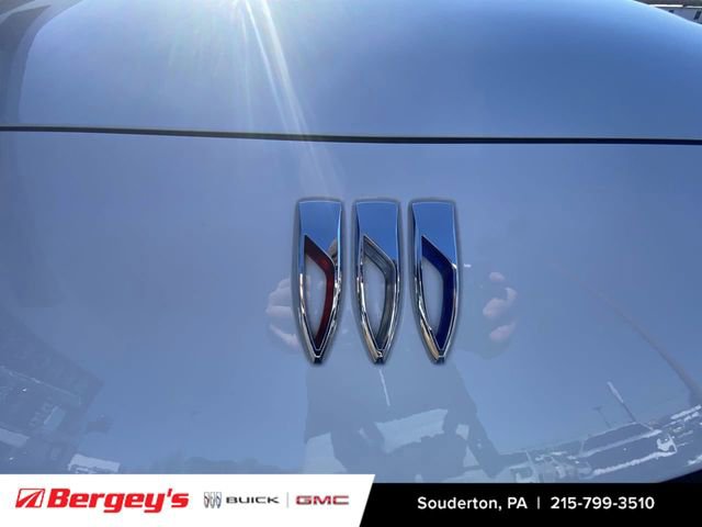 Certified 2025 Buick Envista Sport Touring w/ Convenience I Package image 33