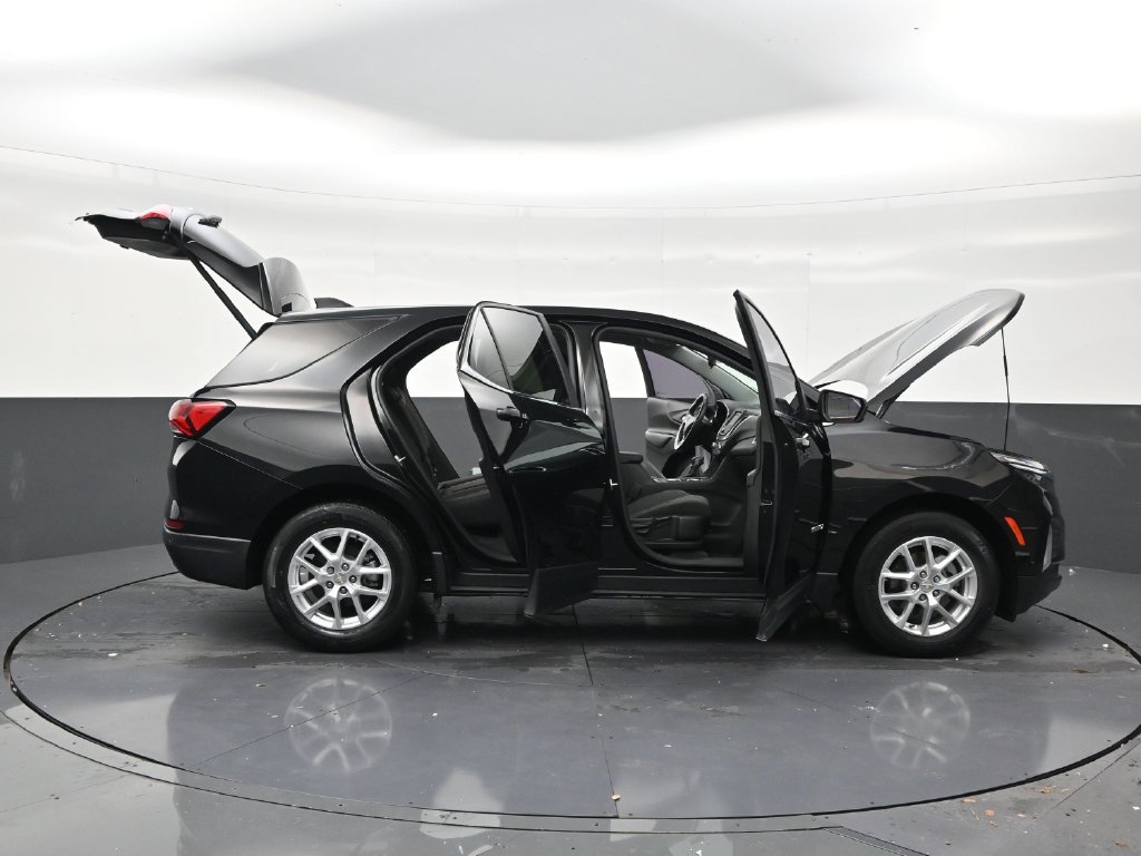 Used 2022 Chevrolet Equinox LT FWD image 28