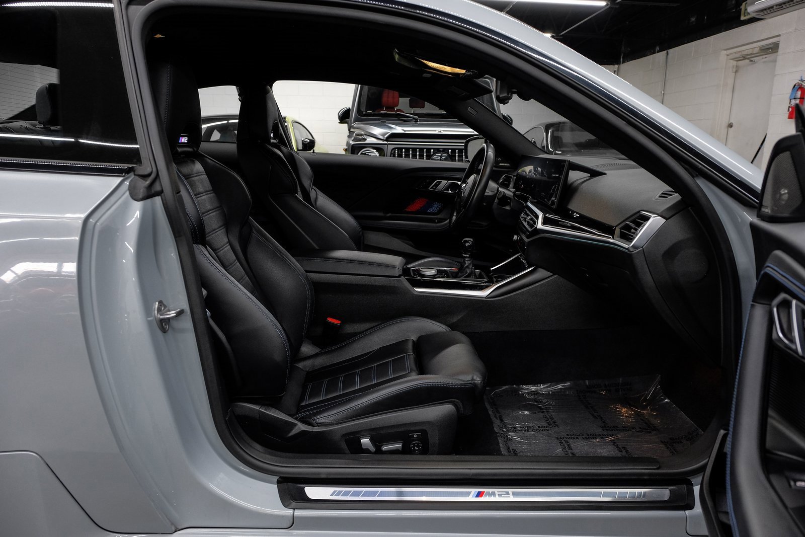 Used 2023 BMW M2 Base w/ Lighting Package image 43