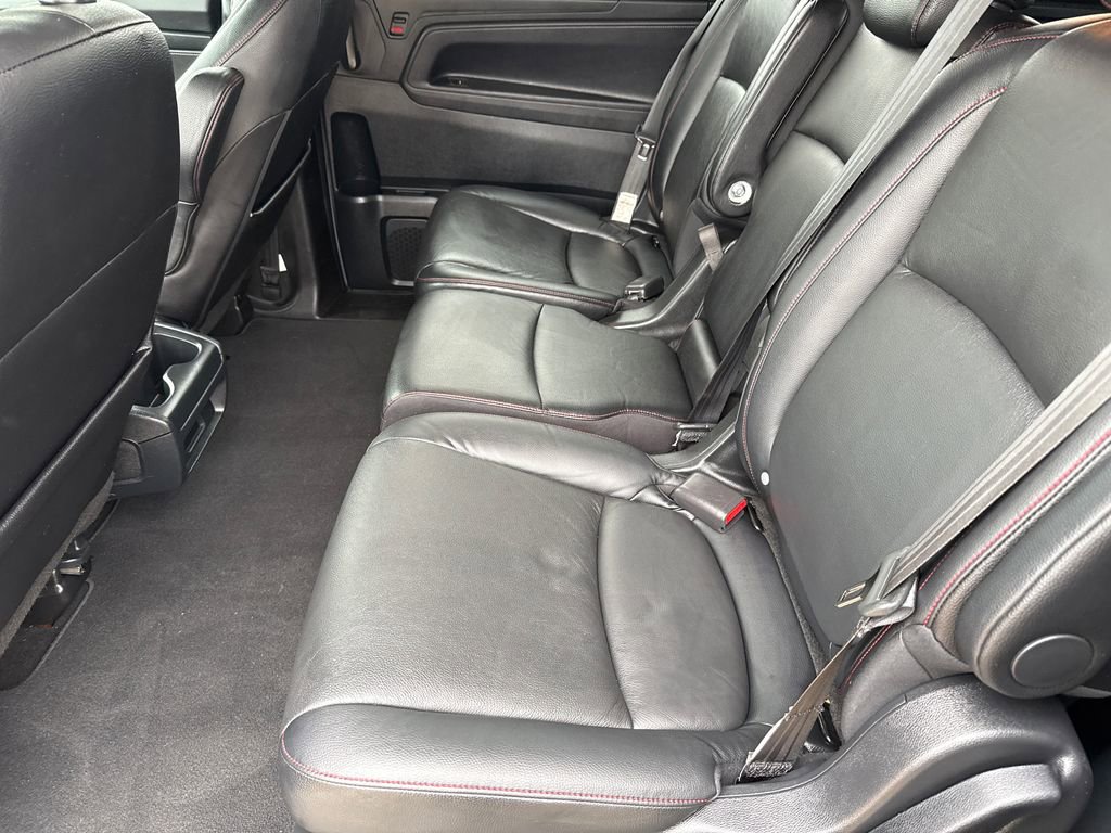 Used 2023 Honda Odyssey Sport image 16