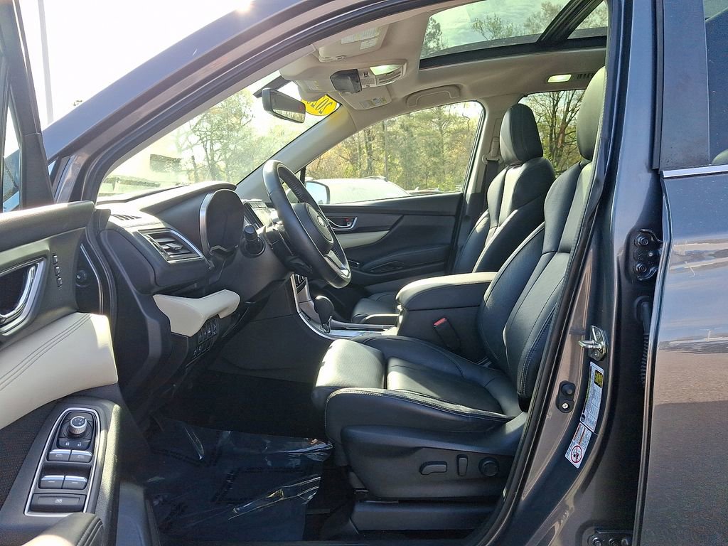 Used 2020 Subaru Ascent Limited w/ Technology Package image 14