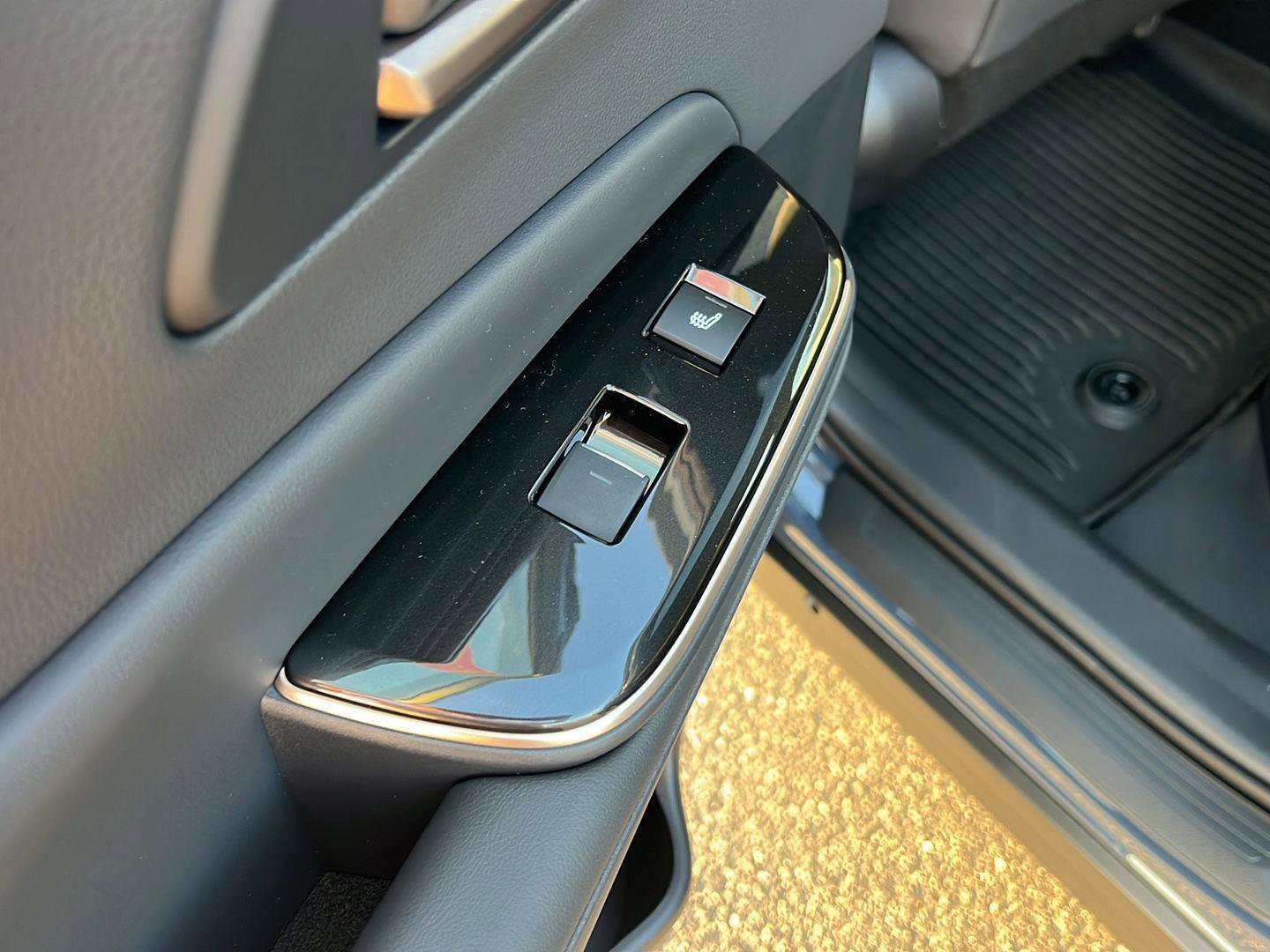 New 2026 Toyota Crown Signia image 12