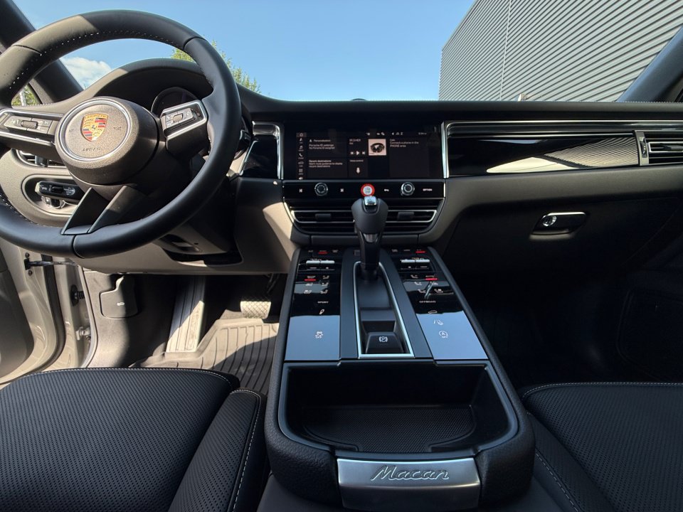New 2026 Porsche Macan Turbo AWD/4WD image 16