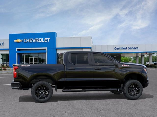 New 2026 Chevrolet Silverado 1500 Custom Trail Boss w/ LPO, Dark Essentials Package image 5
