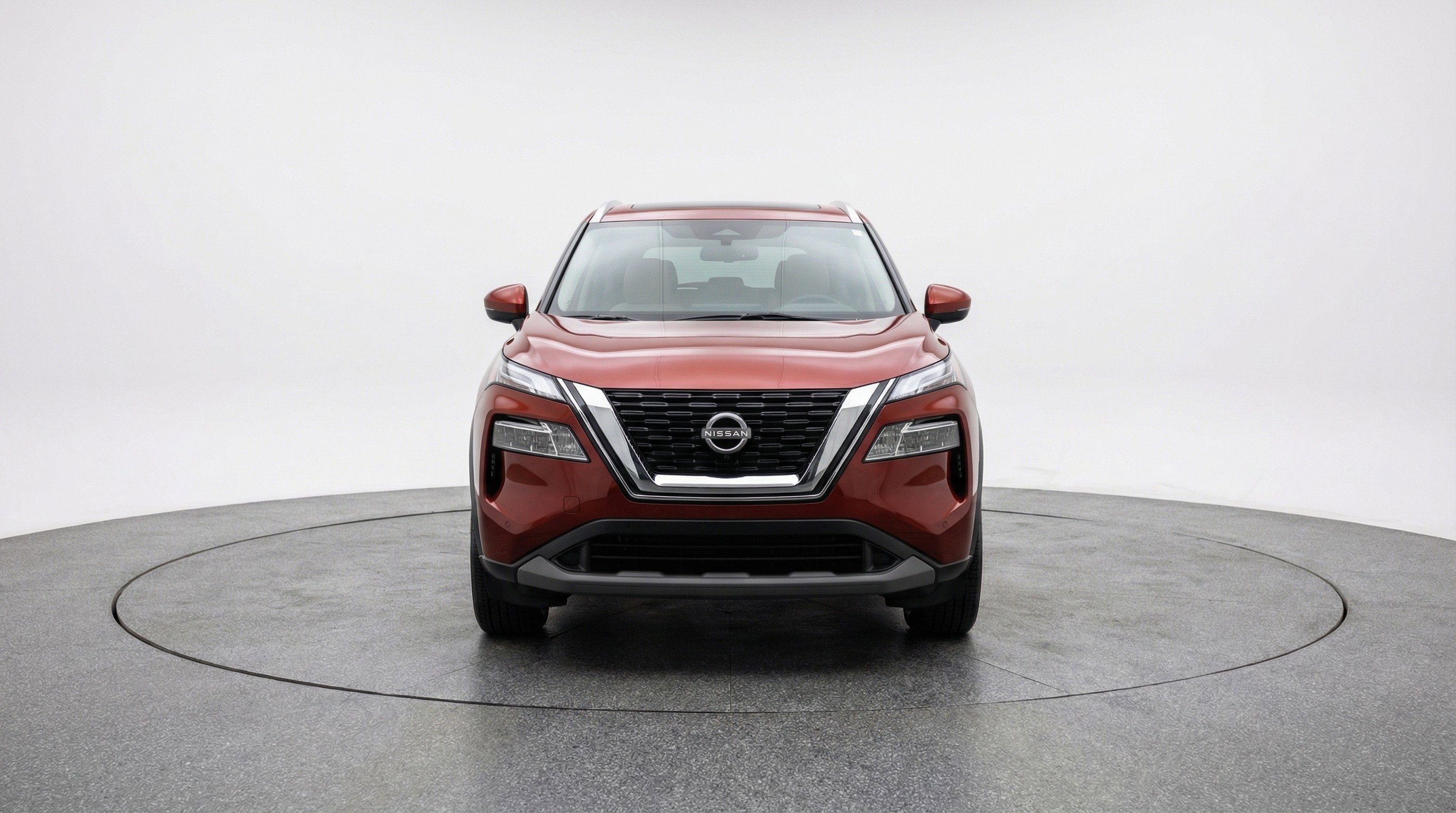 Used 2025 Nissan Rogue SV image 2