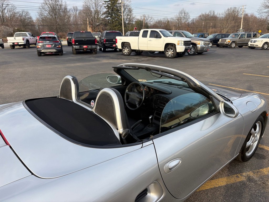 Used 2000 Porsche Boxster image 15