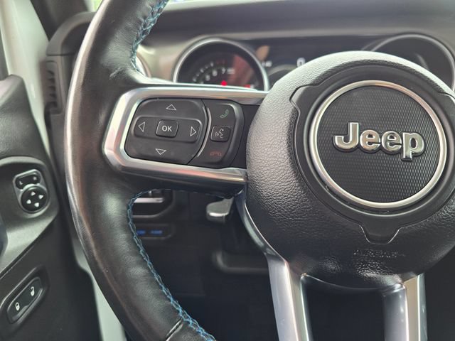 Used 2023 Jeep Wrangler Unlimited Rubicon 4xe w/ Cold Weather Group AWD/4WD image 12