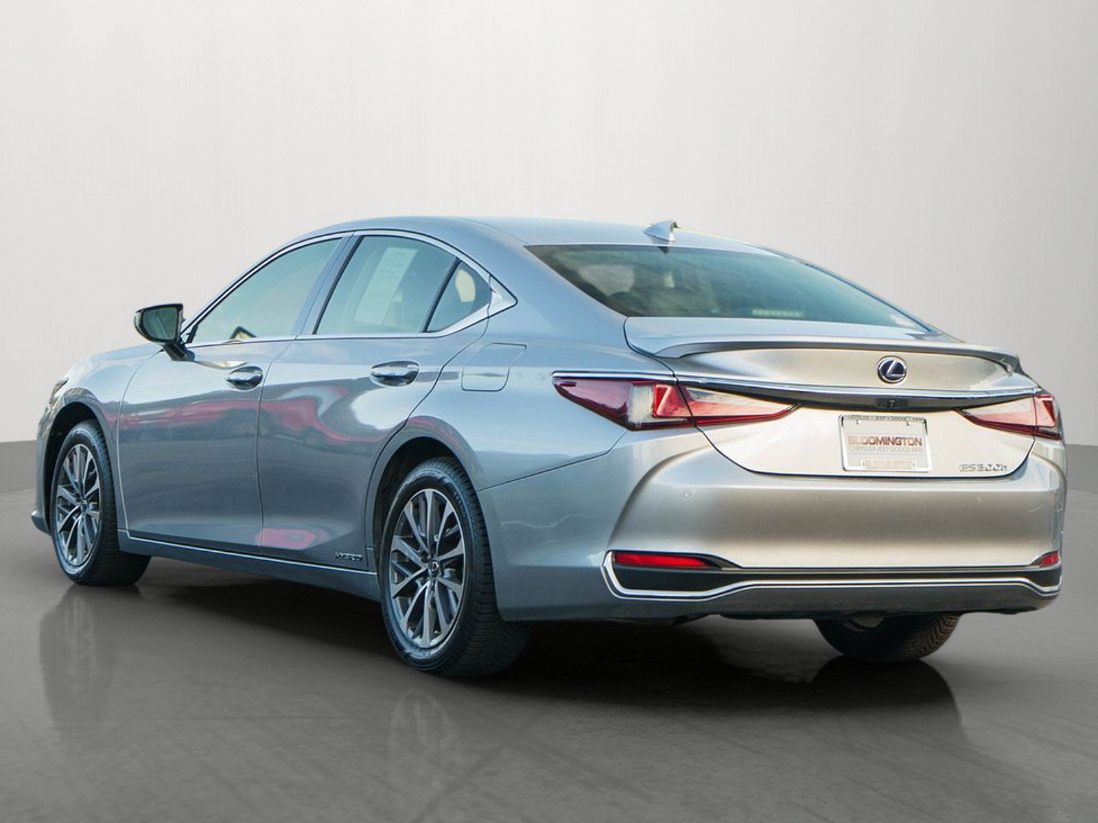 Used 2022 Lexus ES 300h FWD image 5