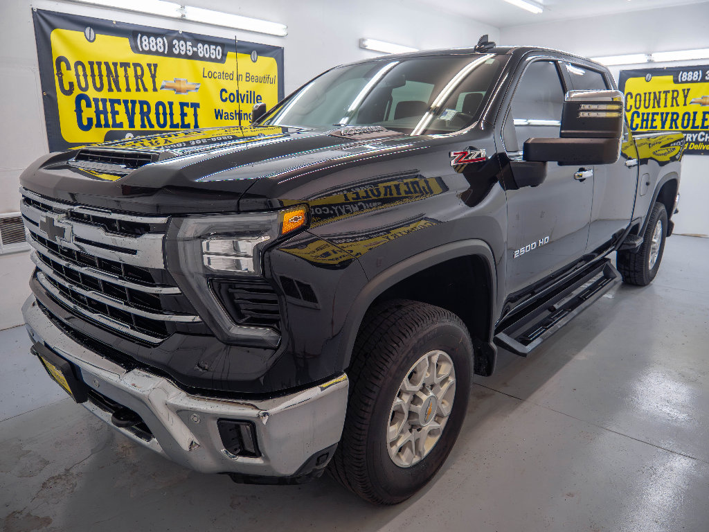 Used 2024 Chevrolet Silverado 2500 LTZ w/ LTZ Convenience Package AWD/4WD image 4