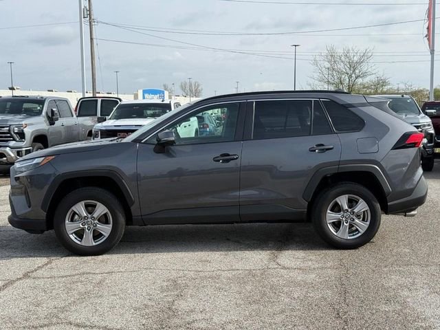 Used 2025 Toyota RAV4 XLE w/ Weather Package FWD image 2