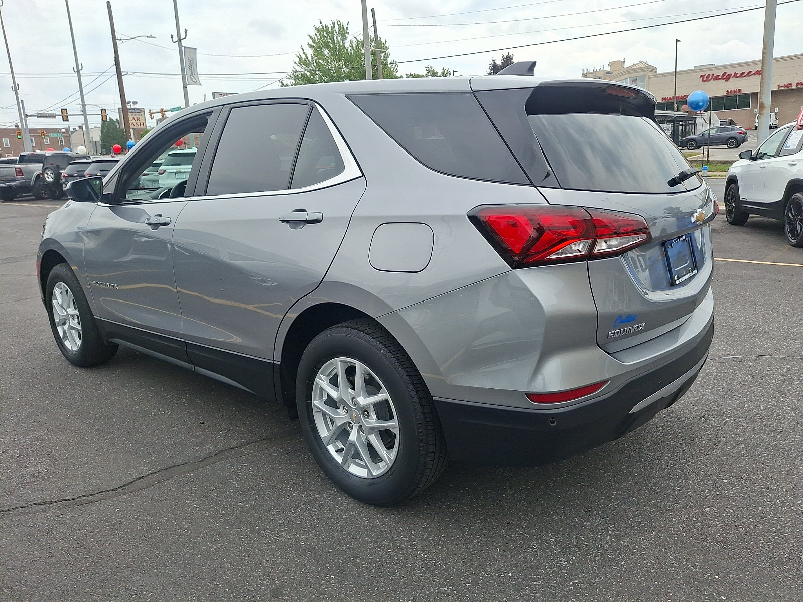Used 2023 Chevrolet Equinox LT AWD/4WD image 6