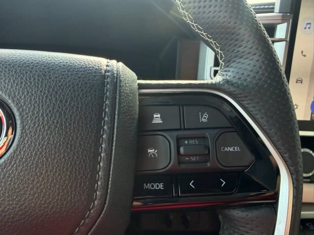 Used 2024 Toyota Sequoia Capstone RWD image 38