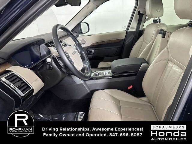 Used 2018 Land Rover Discovery HSE image 4