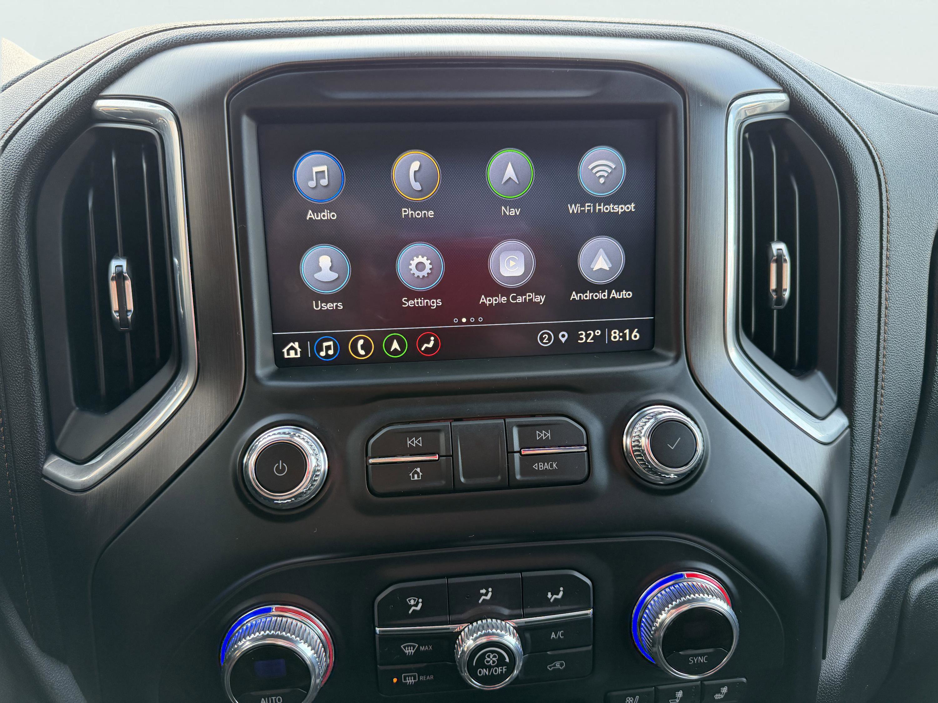 Used 2021 GMC Sierra 2500 AT4 w/ AT4 Premium Plus Package image 25